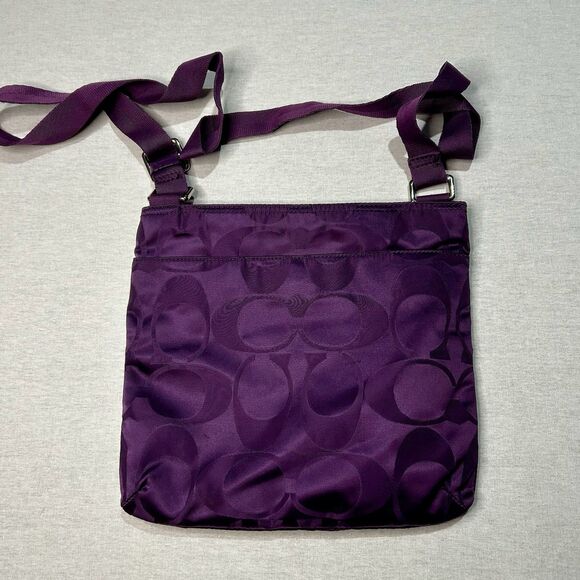 Coach Signature Getaway Nylon File Bag Y2K Crossbody Violet/Purple - Picture 3 of 5